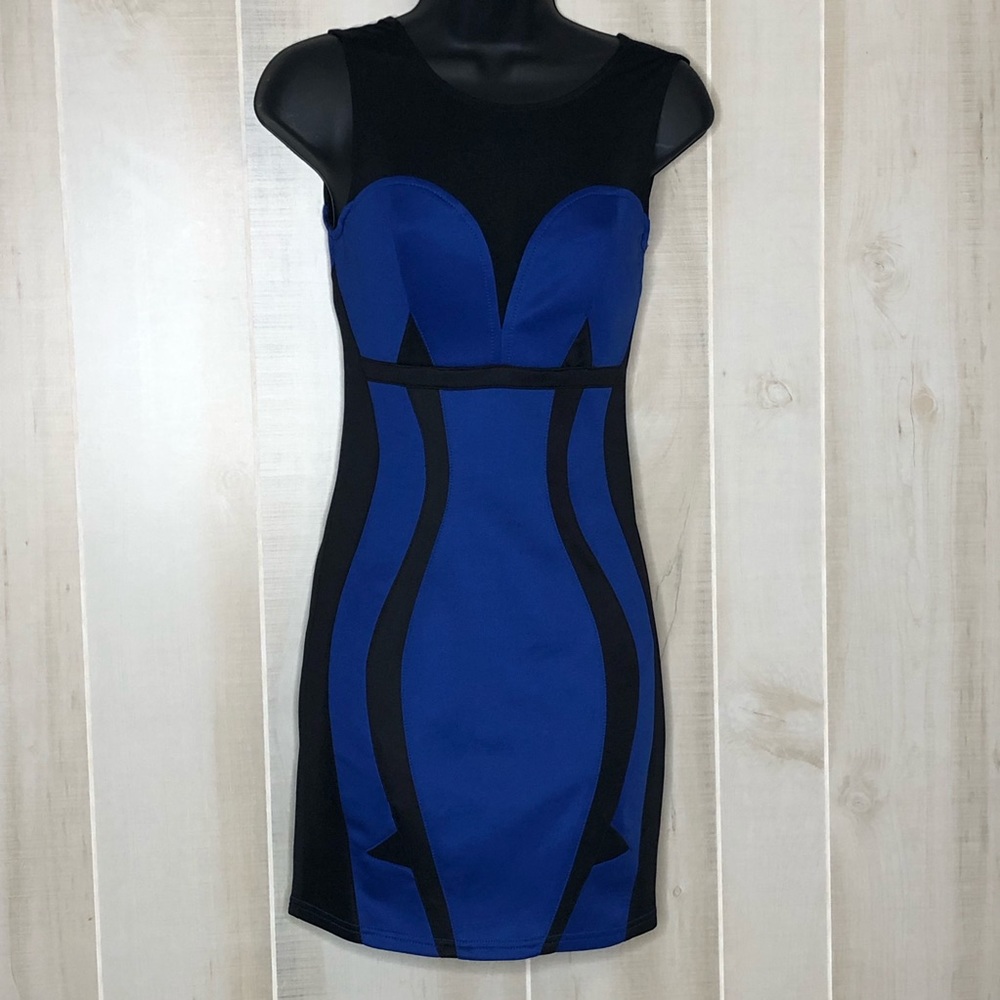 Gorgeous Alt B size small dress